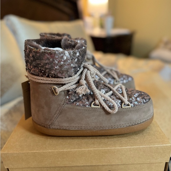 New IKKII Leather Snow Sequins Boots Size EU39 - Picture 1 of 7